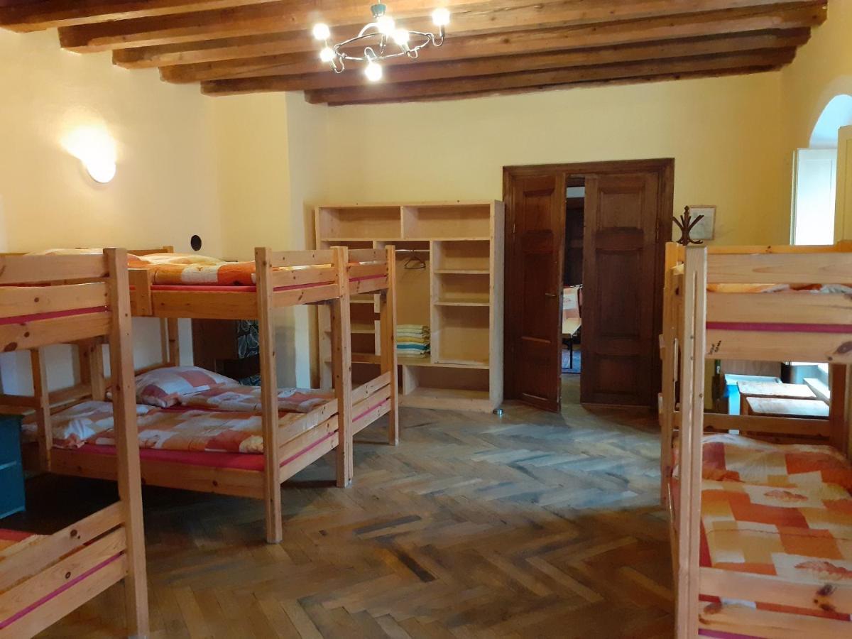 Hostel Skautsky Dom Banská Štiavnica 외부 사진