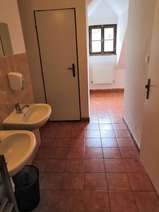 Hostel Skautsky Dom Banská Štiavnica 외부 사진